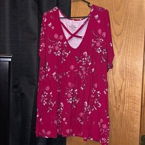 Torrid Size 3 Short Sleeve Top
